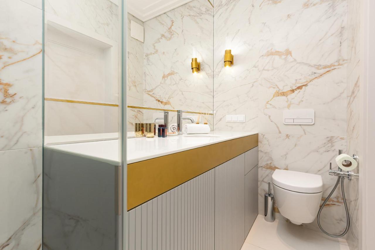 ורשה Mennica Residence Central Apartment By Renters Prestige מראה חיצוני תמונה