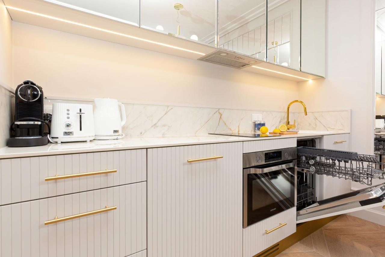 ורשה Mennica Residence Central Apartment By Renters Prestige מראה חיצוני תמונה